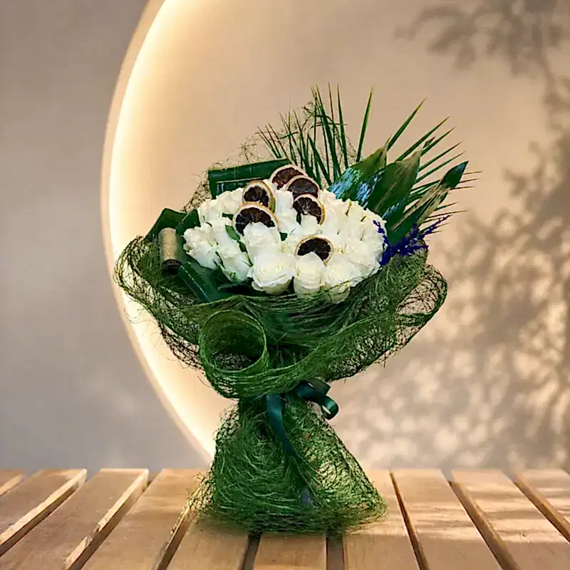 Premium Limon Detaylı 41 Beyaz Gül Buketi